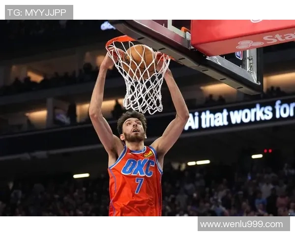 切特霍姆格伦的崛起之路：从新秀到NBA未来之星的蜕变与挑战